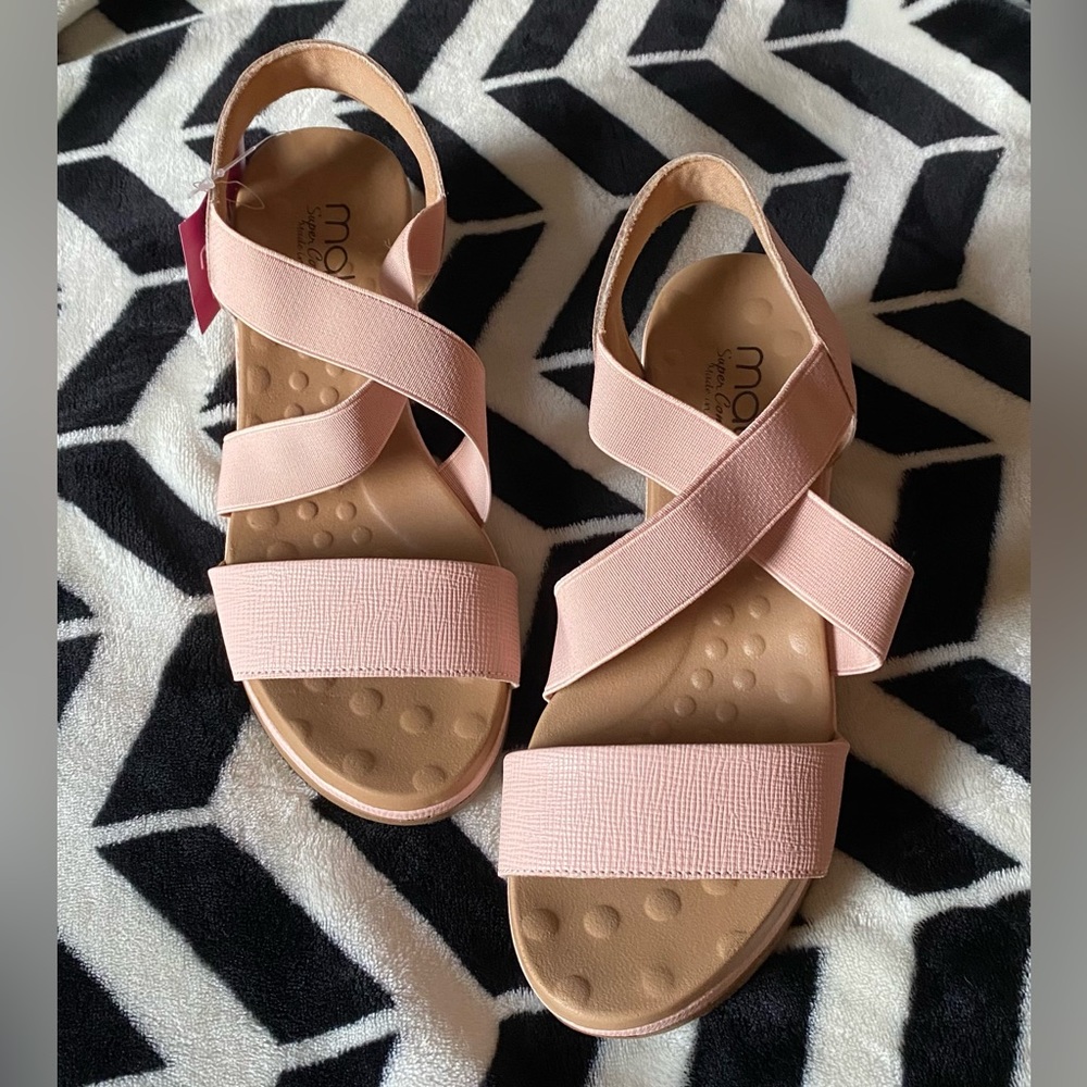 NWT Wedge Sandals
